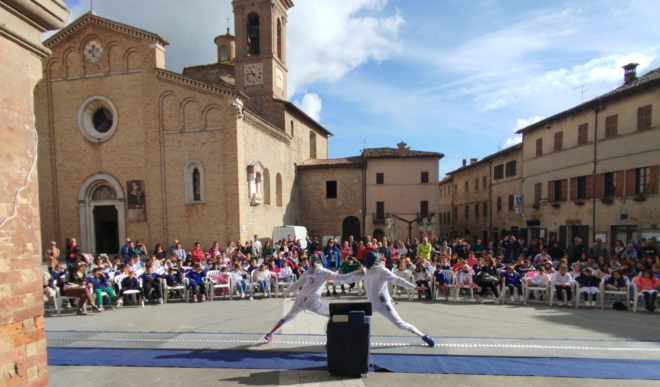 Immagine dell'assalto in piazza